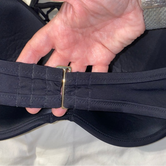 Shade & Shore Black Bikini Top - Picture 6 of 7